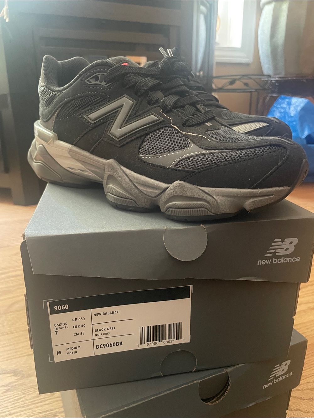 New Balance Men’s Black and Gray 9060 Style Sneakers